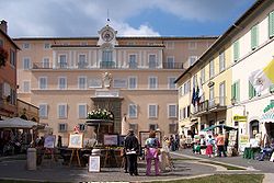 Palazzo Pontificio