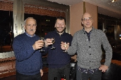 R406.jpg