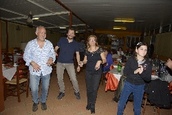 R865.jpg