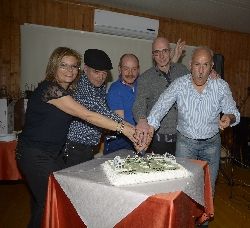 R857.jpg
